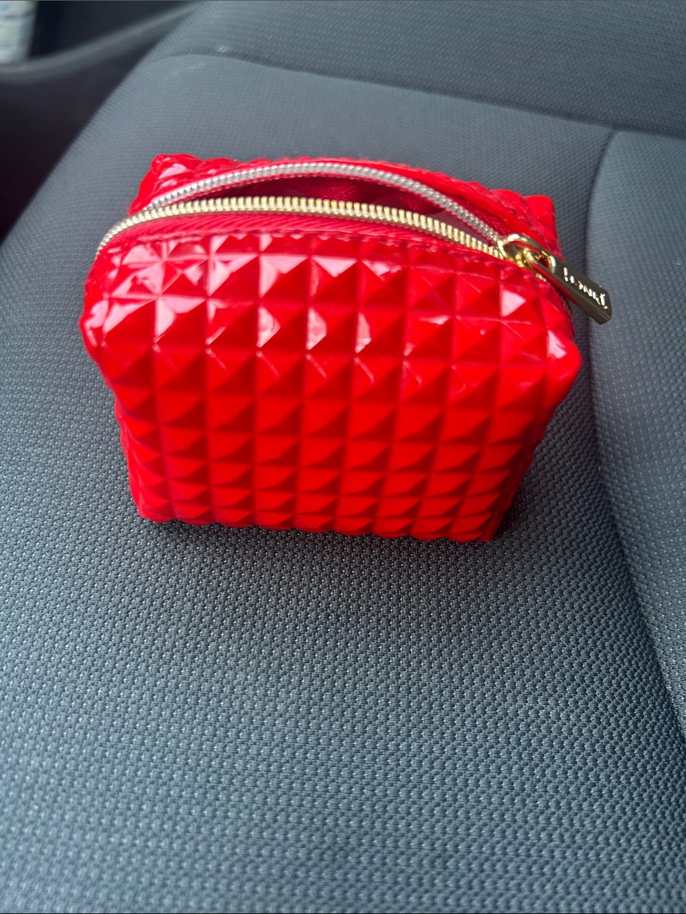 👠 Red Quilted Studded Mini Cosmetics Pouch with Gold Zipper